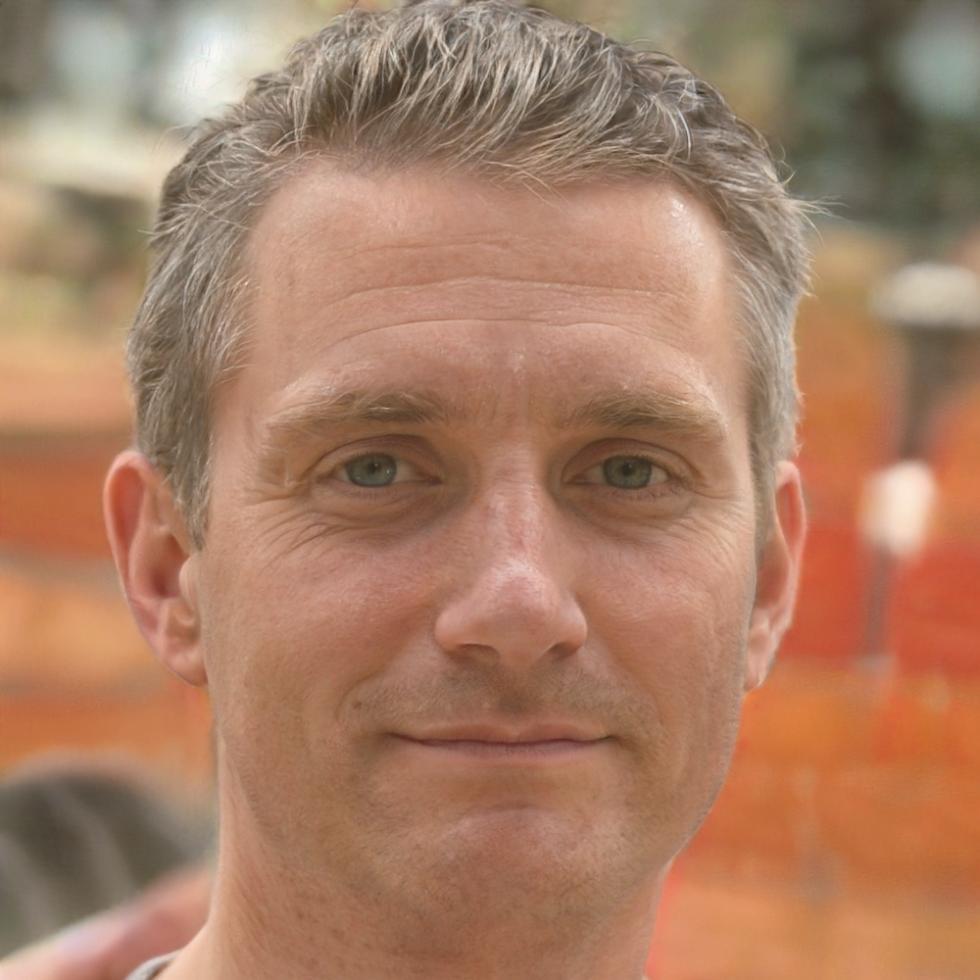 Portrait de Nathanaël Dubourg, expert financier